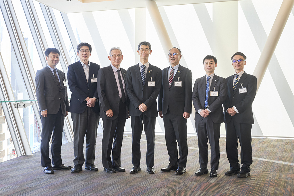 社員集合写真