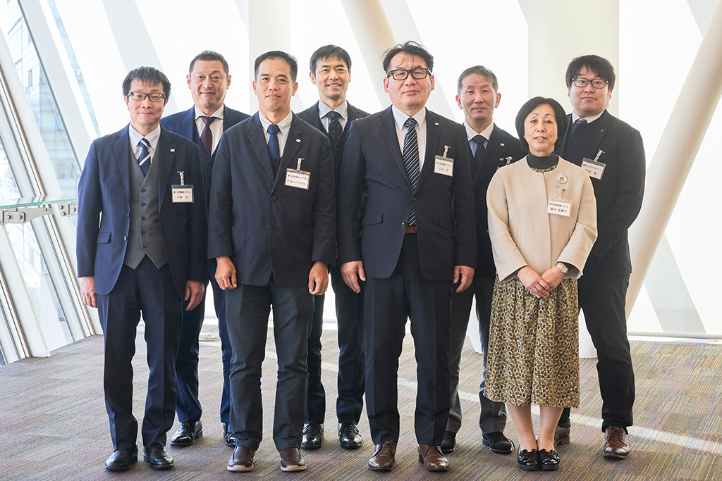 社員集合写真